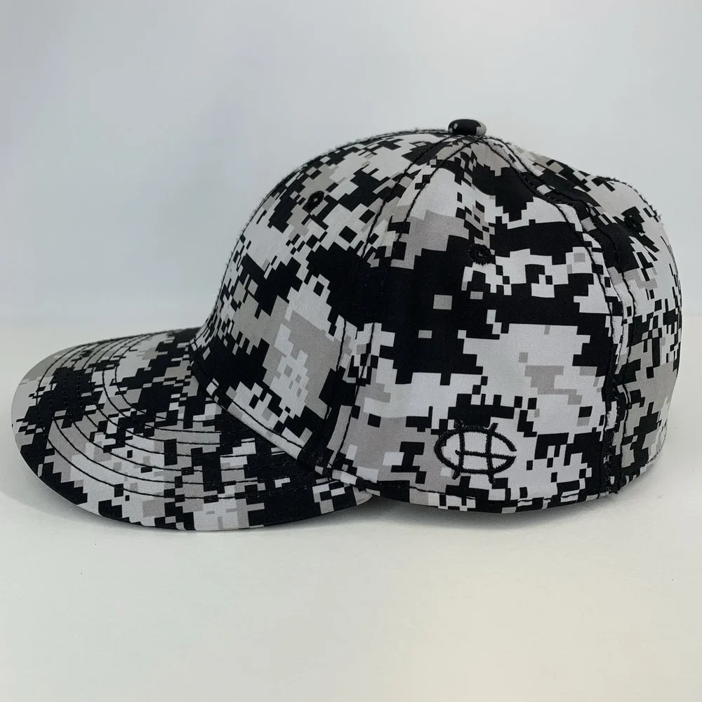Blank Digital Camo Hat Black Gray Headgear Med Fitted 7 1/8 - 7 3/8 Baseball Cap